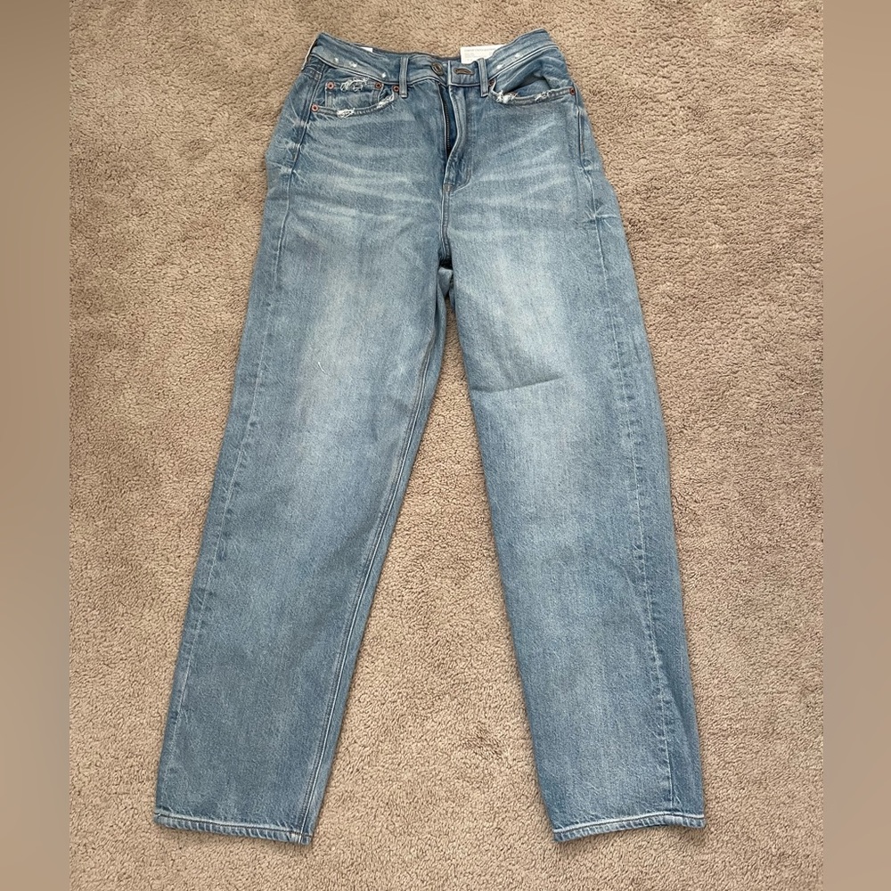 American Eagle wide leg jeans, size 4 NWT